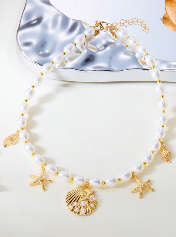 Boho Seashell & Starfish Pendant Necklace for Women – Beach Holiday Gold Chain with Pearl Accents