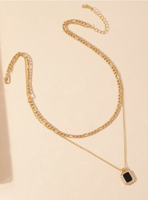 Trendy Geometric Charm Layered Necklace in Gold – Daily Wear Statement Chain for Women