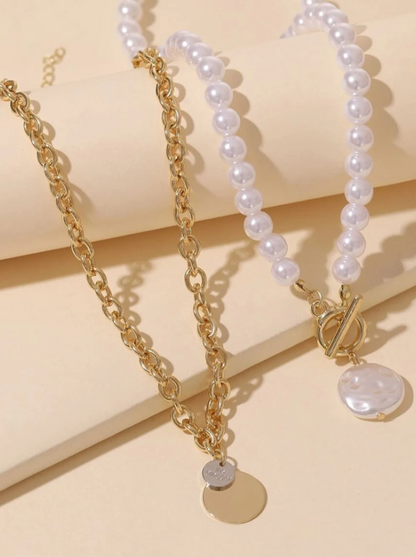 2pcs Faux Pearl & Charm Necklace Set