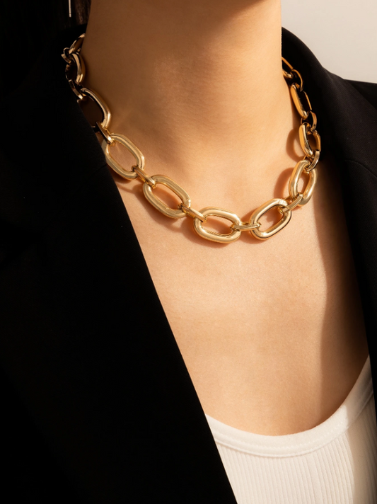 Bold Chunky Chain Statement Necklace for Women – Artistic Geometric Jewelry in Gold & Silver Tones