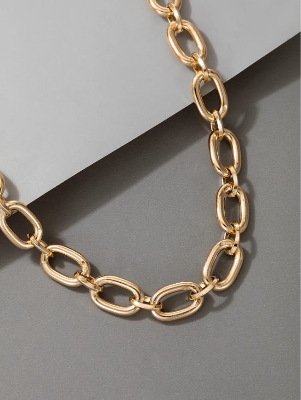 Bold Chunky Chain Statement Necklace for Women – Artistic Geometric Jewelry in Gold & Silver Tones