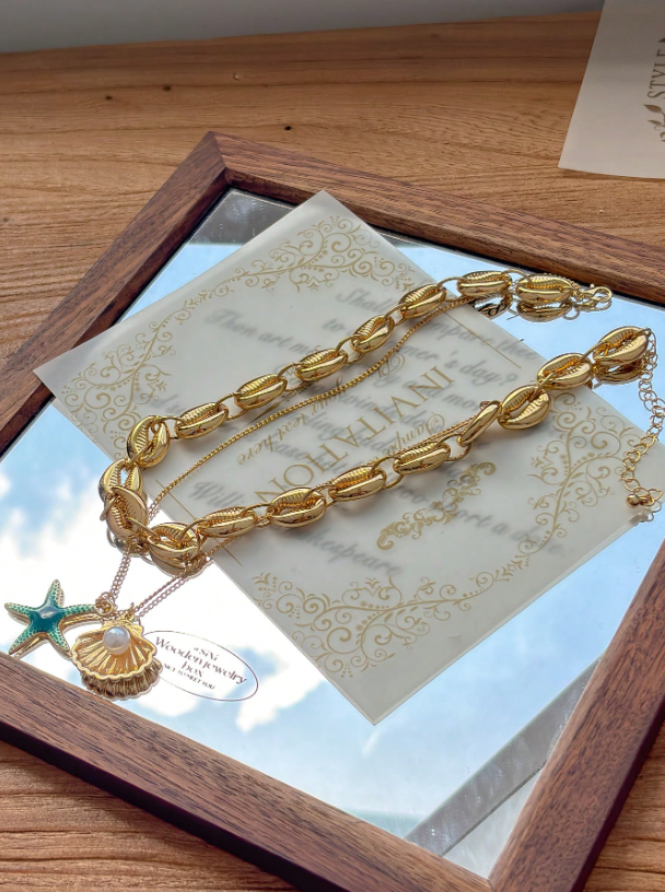 Boho Stars & Seashell Layered Necklace Set – Gold Multi-Chain Beach Style for Vacay & Party Looks