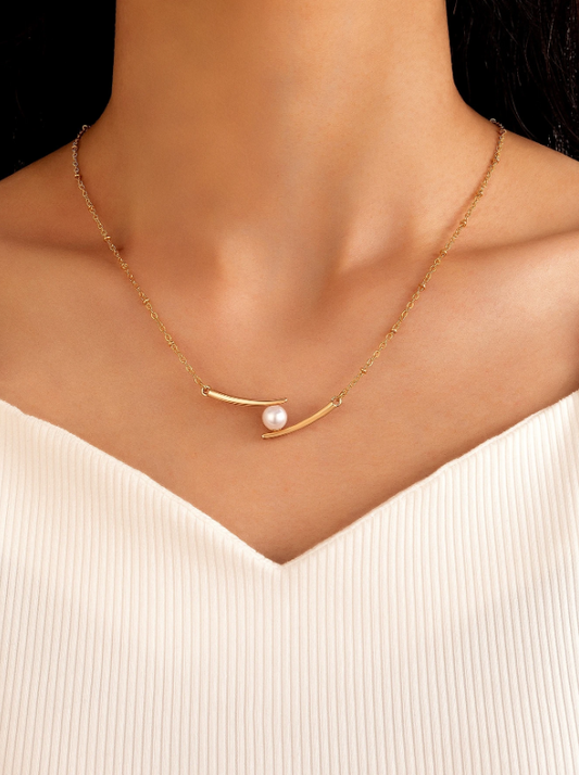 Minimalist Faux Pearl Pendant Necklace – Elegant Gold-Tone Daily Wear Chain for Women