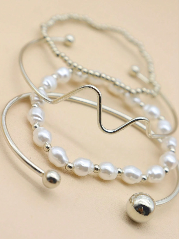 4pcs Asymmetrical Chain Beaded Bracelet Set in Gold & Silver | Faux Pearl Stackable Bangles