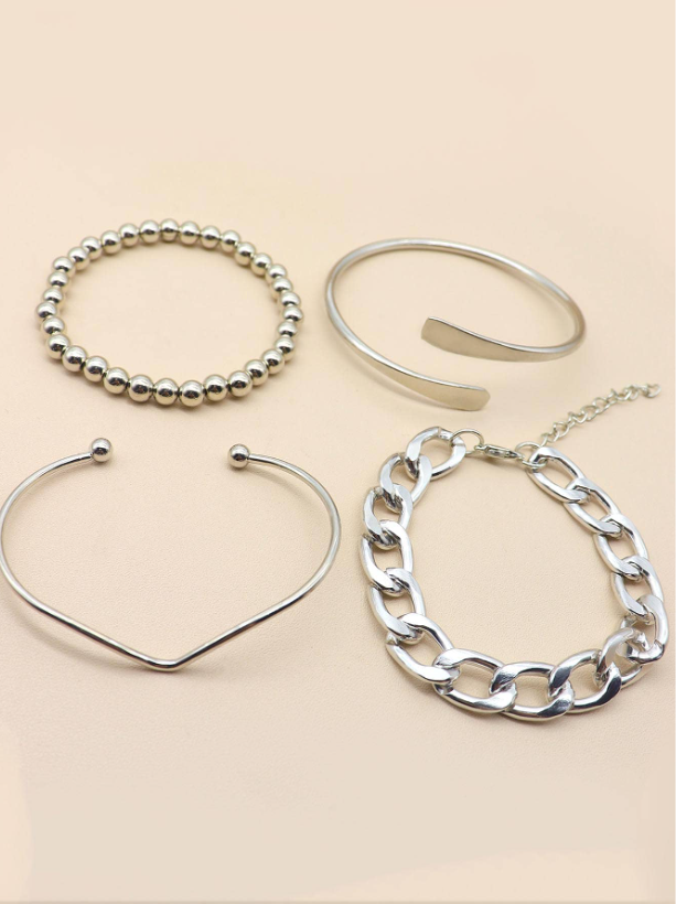 4pcs Asymmetrical Chain Beaded Gold Bracelet Set | Layered Old Money Style Wrist Accessory