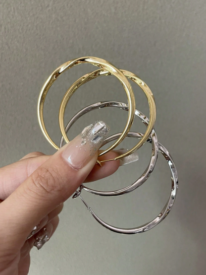 Classic Metal Circular Hoop Earrings | European & American Style Gold & Silver Hoops