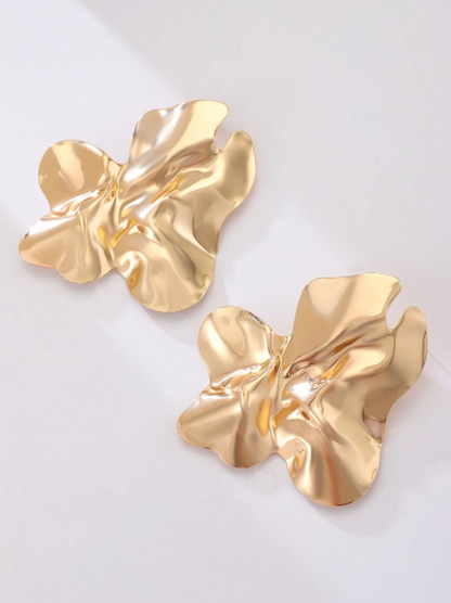 Exaggerated Ruffle Petal Stud Earrings | Trendy Textured Metal Floral Statement Jewelry