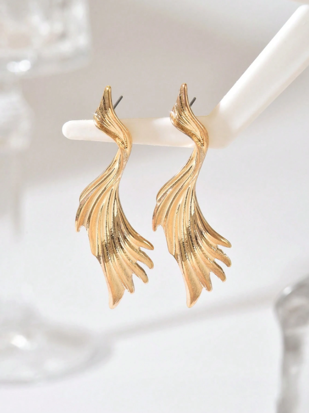 Stylish Gold Geometric Leaf S-Shaped Long Earrings | Elegant Statement Party Jewelry