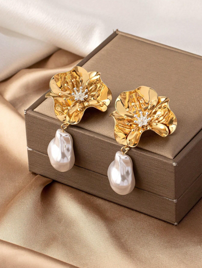 Geometric Flower-Shaped Faux Pearl Earrings | Elegant Daily & Glamorous Jewelry