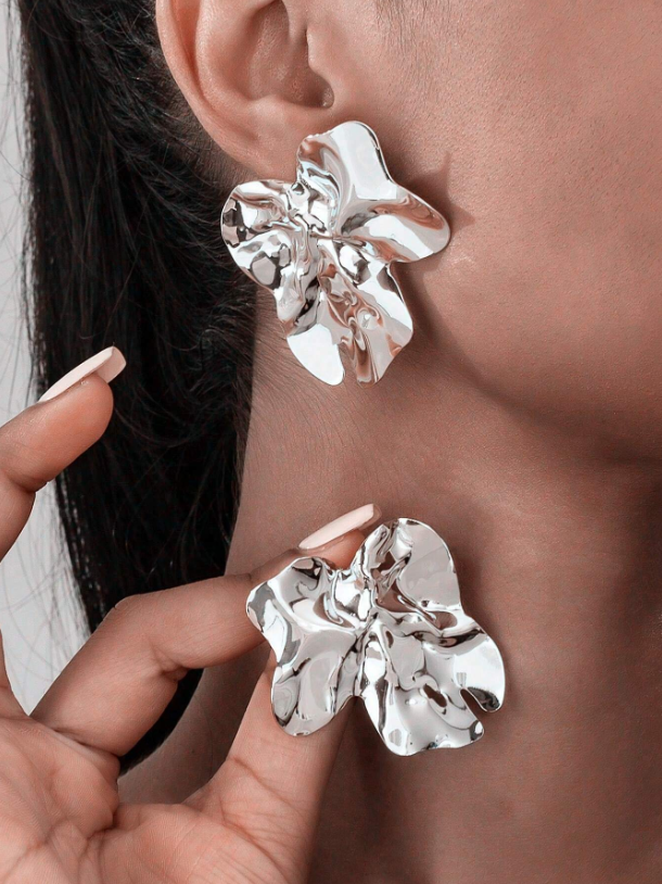 Geometric Chic Metal Stud Earrings – Trendy Asymmetrical Statement Jewelry