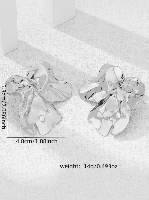 Geometric Chic Metal Stud Earrings – Trendy Asymmetrical Statement Jewelry