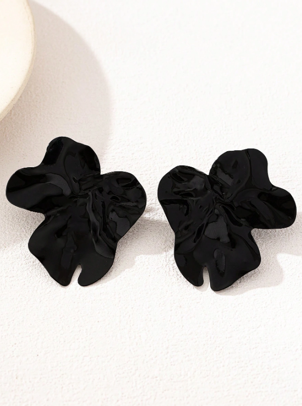 Geometric Chic Metal Stud Earrings – Trendy Asymmetrical Statement Jewelry