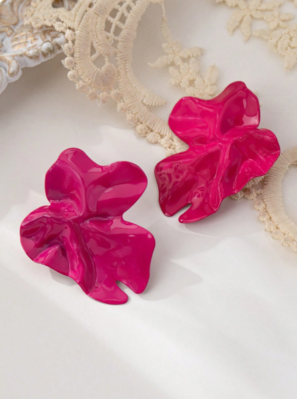 Geometric Chic Metal Stud Earrings – Trendy Asymmetrical Statement Jewelry
