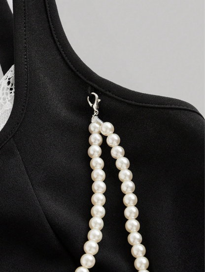 Retro Velvet Tank Top with Detachable Lace Collar & Bow – Elegant Party Camisole for Night Out or New Year Looks