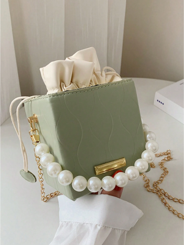 Mini Acrylic Pleated Drawstring Bag – Trendy Pearl Decor Handbag | Geometric Box Clutch