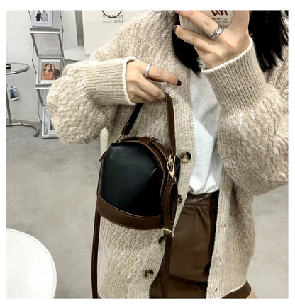 Shoulder & Crossbody Bag –  Casual Handbag in Khaki, Black & Brown