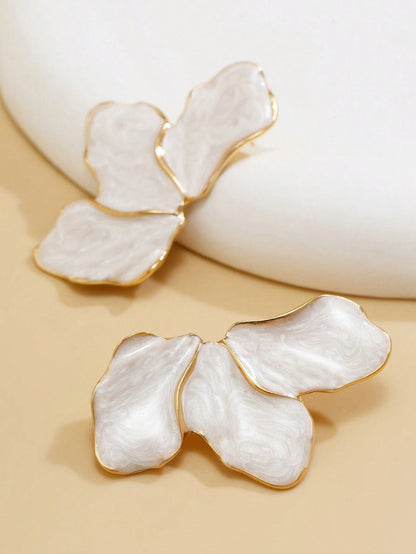 Trendy Metal Leaf Drop Earrings | Stylish Geometric Design for Daily & Party Wear