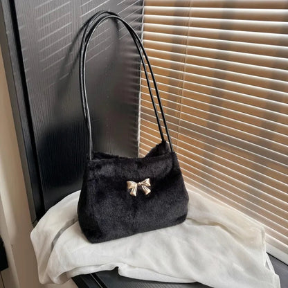 Plush Shoulder Bag – Soft, Stylish & Cute Casual Handbag for Every Outfit