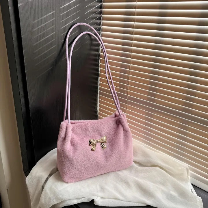 Plush Shoulder Bag – Soft, Stylish & Cute Casual Handbag for Every Outfit