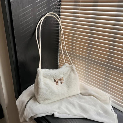 Plush Shoulder Bag – Soft, Stylish & Cute Casual Handbag for Every Outfit
