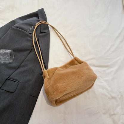 Plush Shoulder Bag – Soft, Stylish & Cute Casual Handbag for Every Outfit