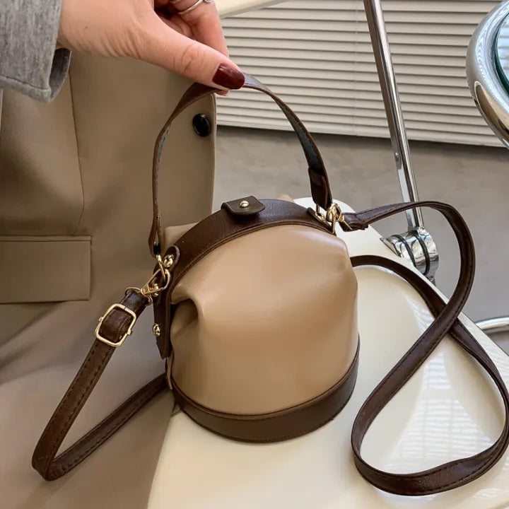 Shoulder & Crossbody Bag –  Casual Handbag in Khaki, Black & Brown