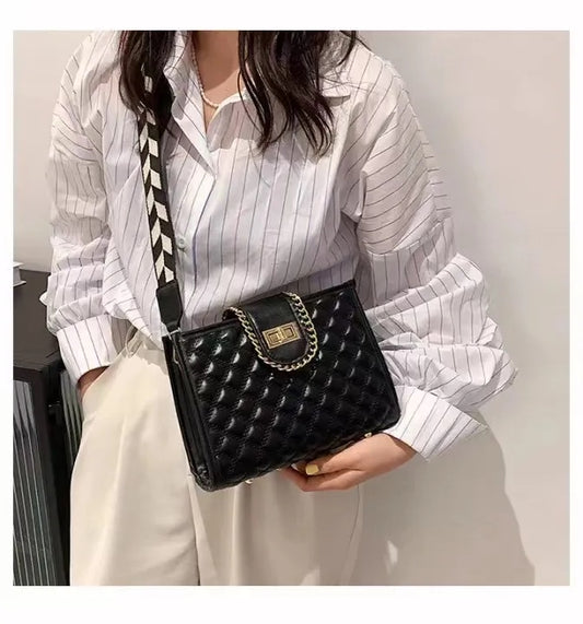 Shoulder/Crossbody Bag – Compact, Stylish & Durable Everyday Handbag