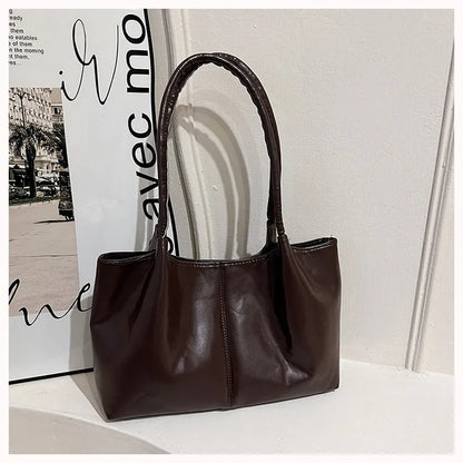 Spacious Shoulder Bag – Large Office & Casual Tote in Plain Design