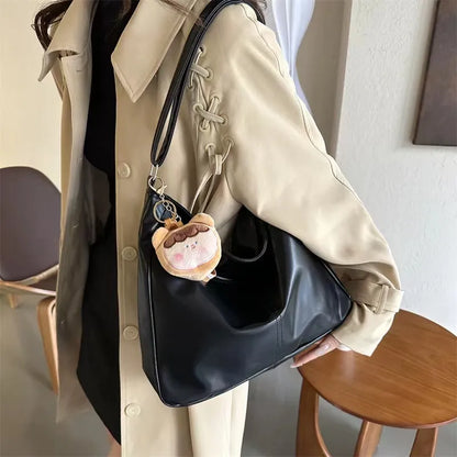 Shoulder Bag – Zippered, Plain, Minimalist Handbag