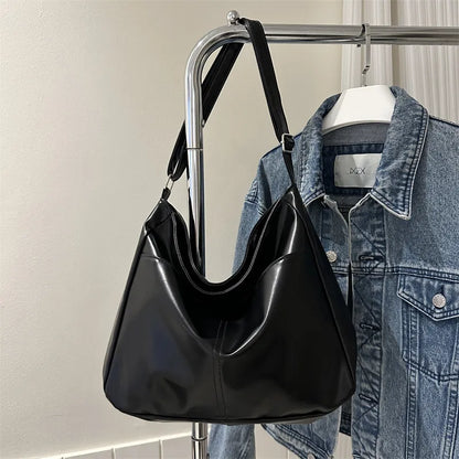 Shoulder Bag – Zippered, Plain, Minimalist Handbag
