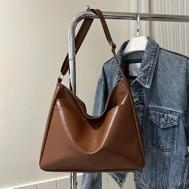 Shoulder Bag – Zippered, Plain, Minimalist Handbag