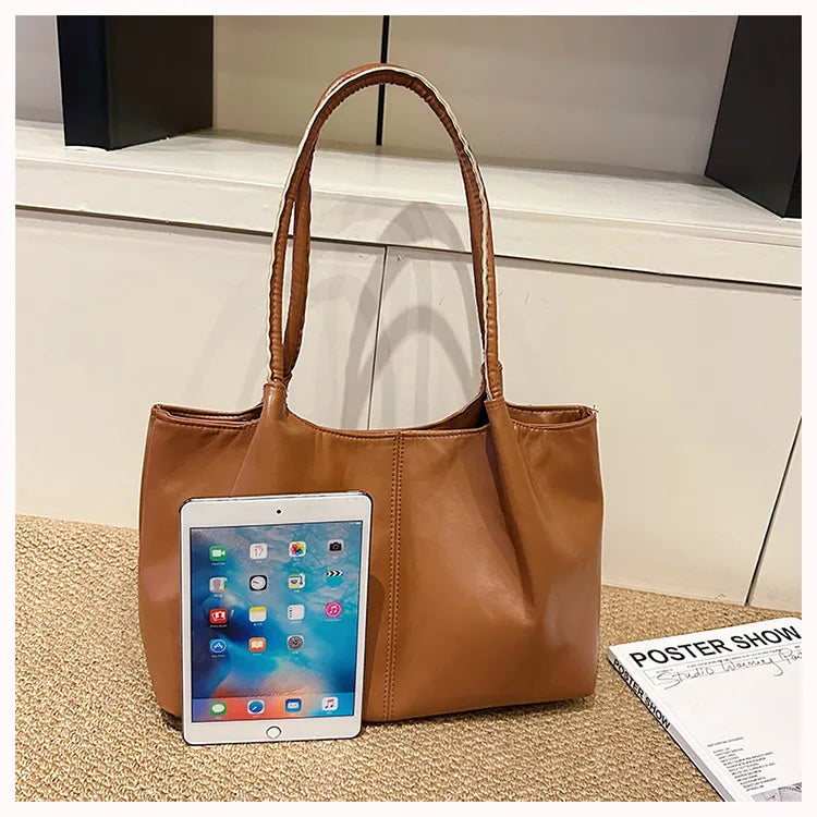 Spacious Shoulder Bag – Large Office & Casual Tote in Plain Design
