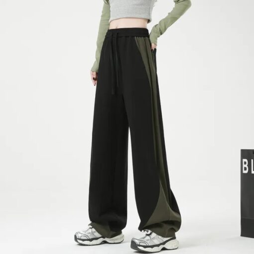 Trendy Women's High-Waisted Casual Trousers with Collage Work & Contrasting Color Design - Image 4