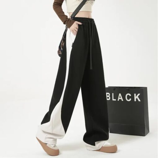 Trendy Women's High-Waisted Casual Trousers with Collage Work & Contrasting Color Design - Image 2